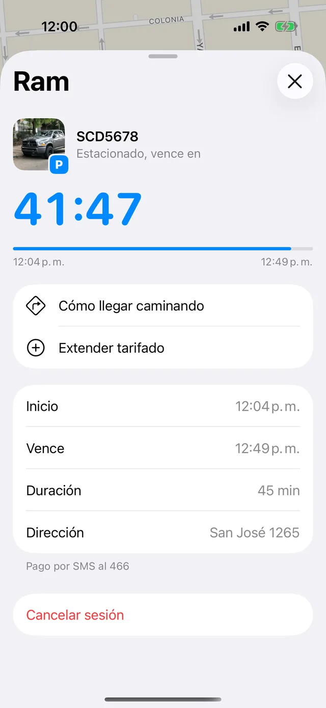 Un estacionamiento tarifado en curso