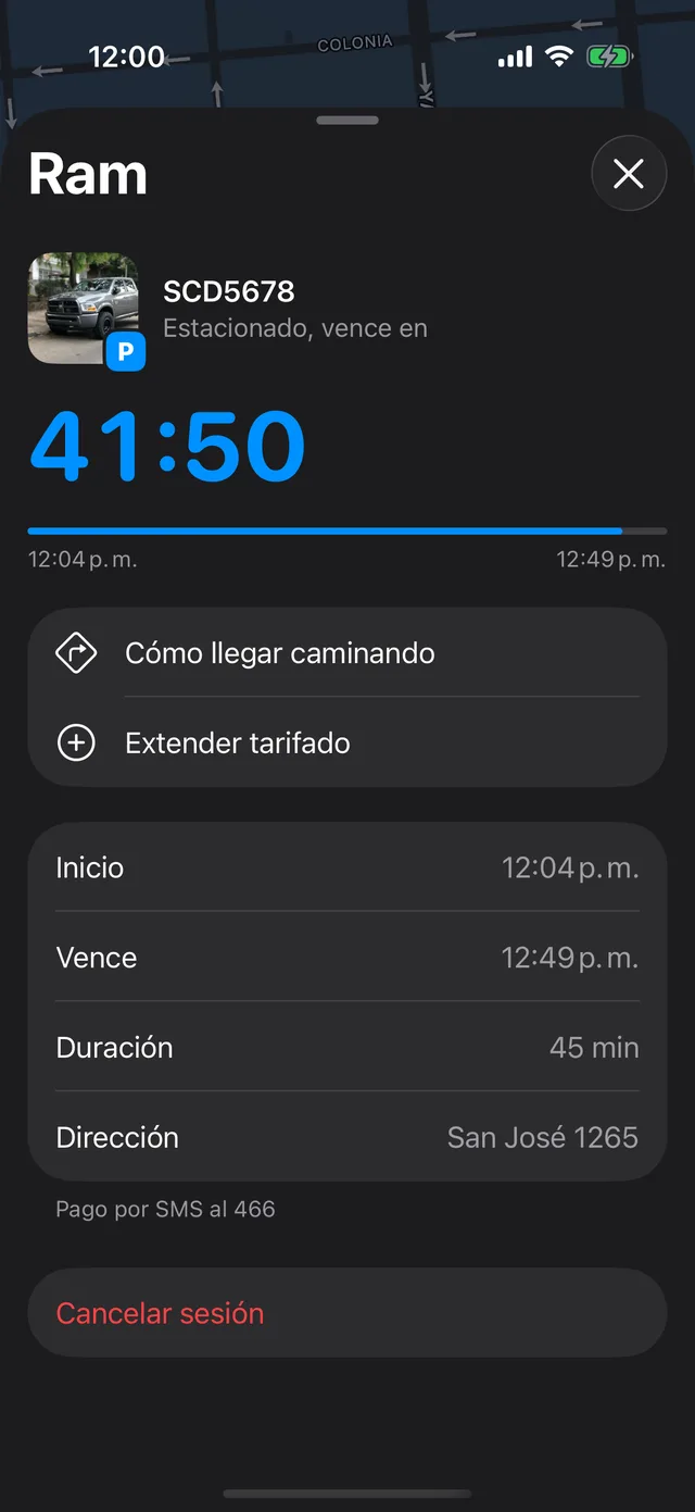 Un estacionamiento tarifado en curso