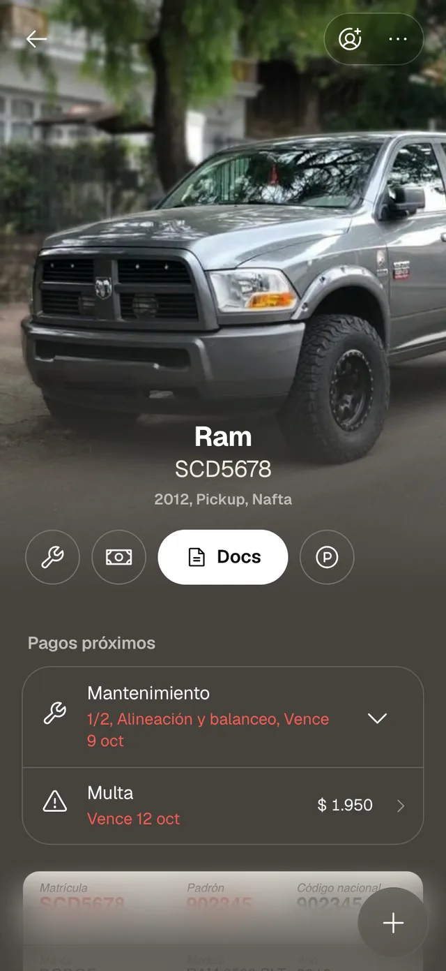 La página de un vehículo en la web, en el navegador de un teléfono